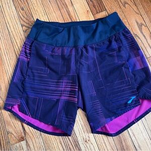Brooks women athletic shorts size S